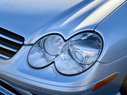 Used 2008 Mercedes-Benz SL 55 AMG w/ P1 Pkg image 12