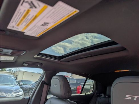 New 2026 Buick Envista Sport Touring w/ Convenience I Package FWD image 27