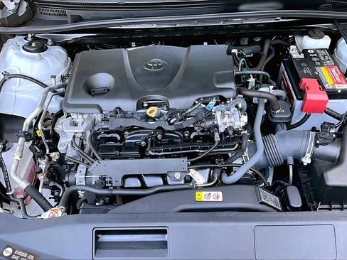 Certified 2022 Toyota Camry SE FWD image 32