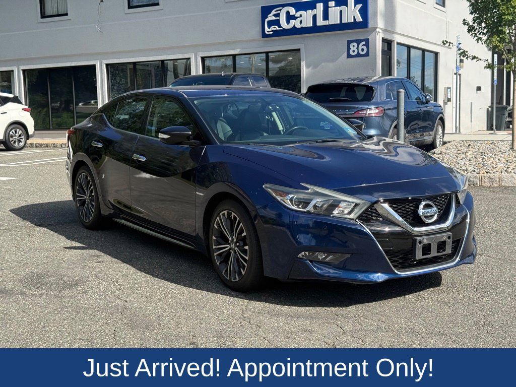 Used 2018 Nissan Maxima 3.5 SV FWD image 1