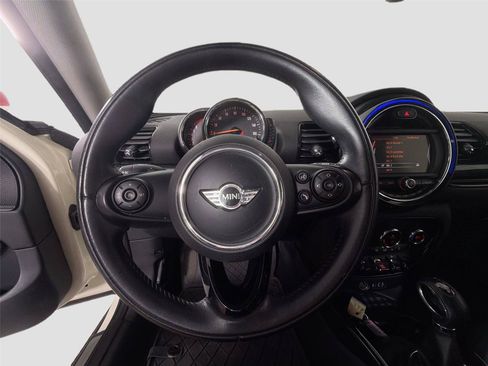 Used 2016 MINI Cooper Clubman S FWD image 11