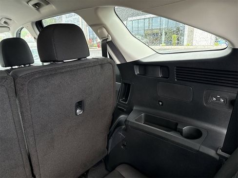 New 2025 Kia Sorento LX image 30