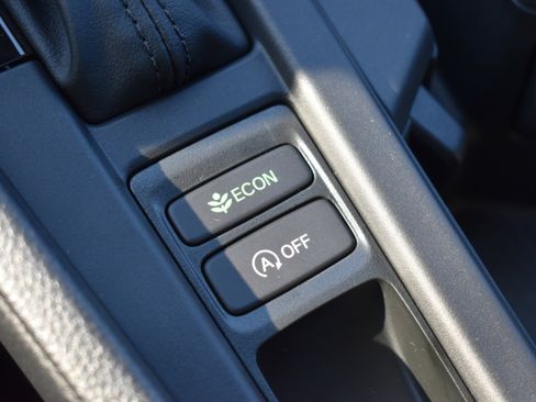 New 2025 Honda Accord SE image 19