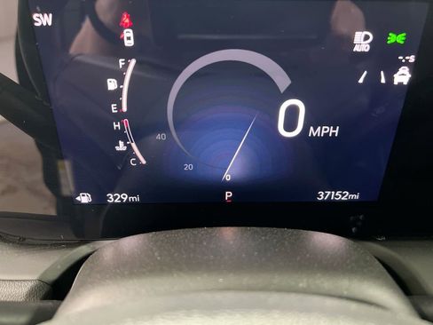 Used 2025 Buick Encore GX Preferred FWD image 12