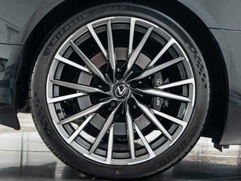 Used 2025 Lexus LC 500 Coupe w/ Touring Package image 38