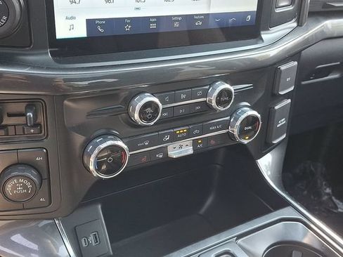 Used 2022 Ford F150 XLT w/ Equipment Group 302A High AWD/4WD image 18