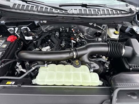 New 2026 Lincoln Navigator Reserve AWD/4WD image 8