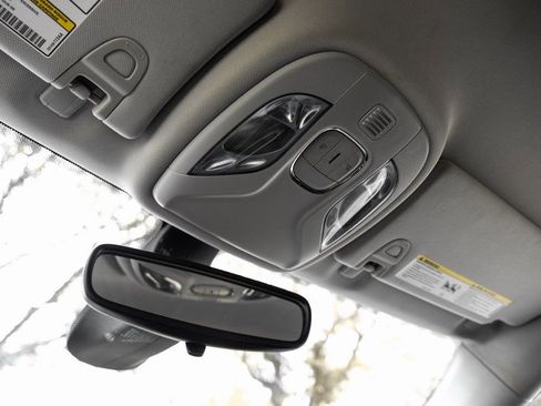 Used 2018 Jeep Compass Latitude image 37