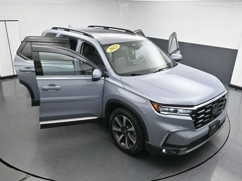 Used 2023 Honda Pilot Elite image 35