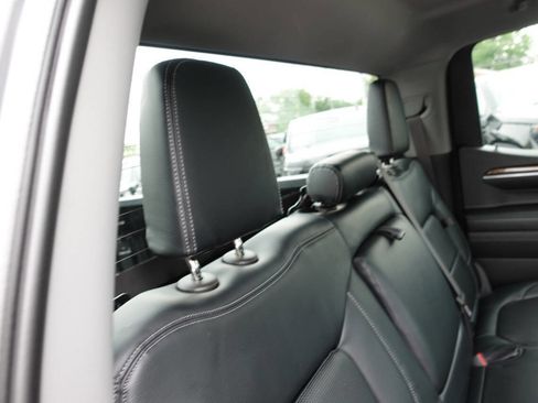 Used 2023 GMC Sierra 1500 Elevation image 32