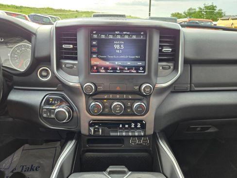 Used 2021 RAM 1500 Big Horn AWD/4WD image 23