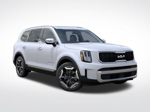 Used 2025 Kia Telluride EX w/ EX Captain's Chair Package FWD image 10
