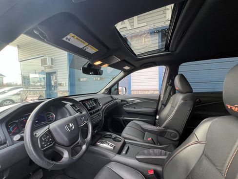 Used 2022 Honda Pilot TrailSport image 25