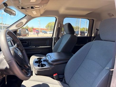 Used 2023 RAM 1500 Tradesman w/ Popular Equipment Group AWD/4WD image 9