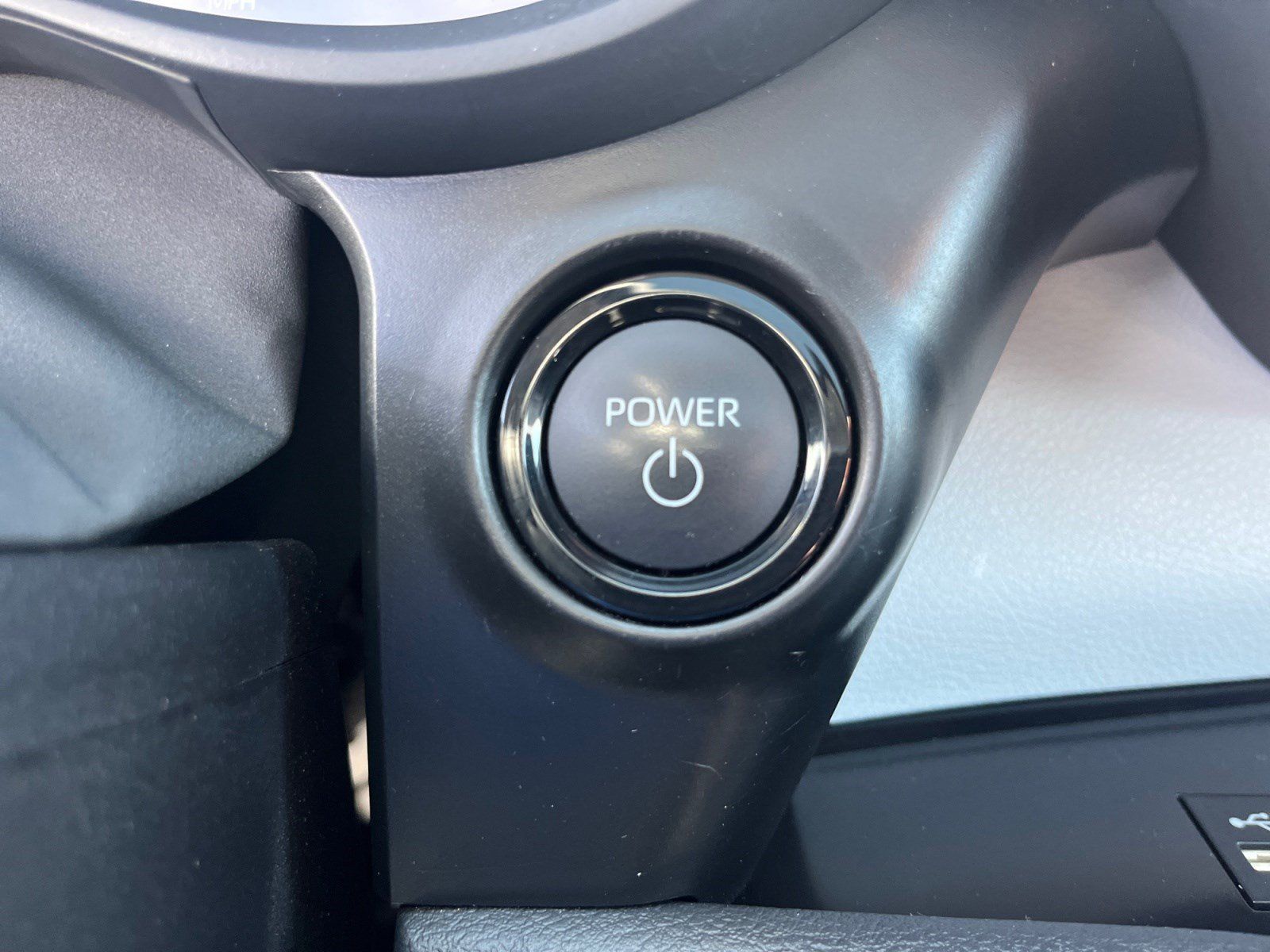 Certified 2026 Toyota Sienna XLE FWD image 20