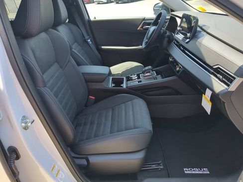 New 2026 Nissan Rogue SL AWD/4WD image 34