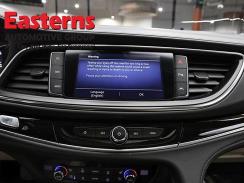 Used 2022 Buick Enclave Avenir w/ Avenir Technology Package AWD/4WD image 37