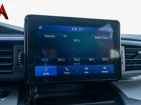 Used 2020 Ford Explorer XLT image 12