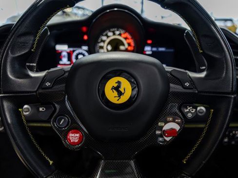 Used 2018 Ferrari 488 Spider RWD image 43