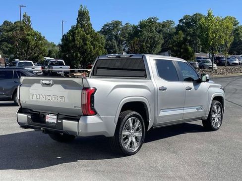 Used 2024 Toyota Tundra Capstone AWD/4WD image 7