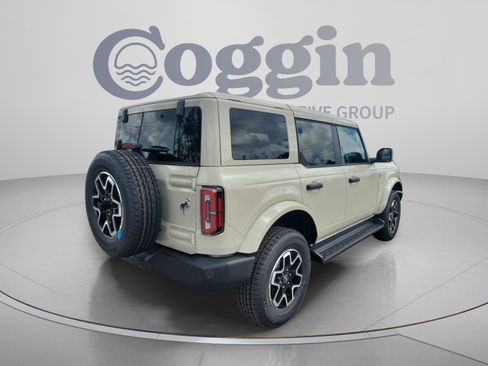New 2026 Ford Bronco Outer Banks AWD/4WD image 3