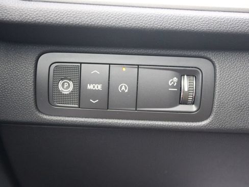New 2027 Chevrolet Traverse LT w/ Driver Confidence Package FWD image 43