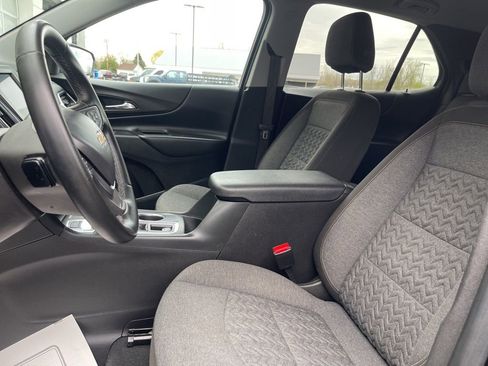 Used 2023 Chevrolet Equinox LT AWD/4WD image 11