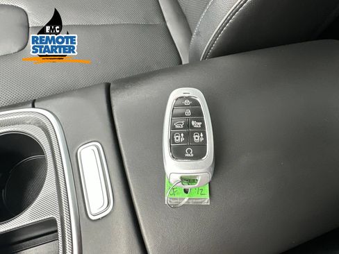 Used 2023 Hyundai Santa Fe Limited AWD/4WD image 79