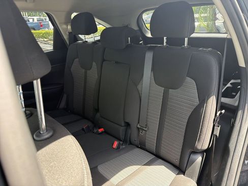 Used 2023 Kia Sorento LX FWD image 22