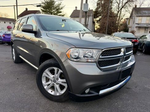 Used 2012 Dodge Durango SXT w/ Trailer Tow Group IV image 3