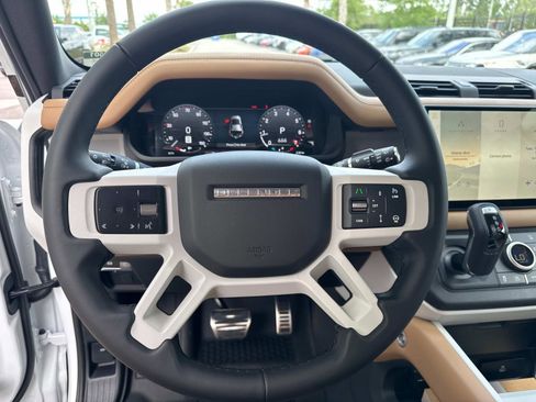 Certified 2025 Land Rover Defender 110 S image 25