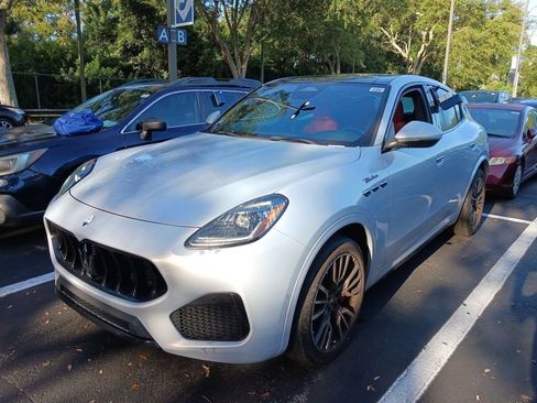 Used 2023 Maserati Grecale Modena AWD/4WD image 1