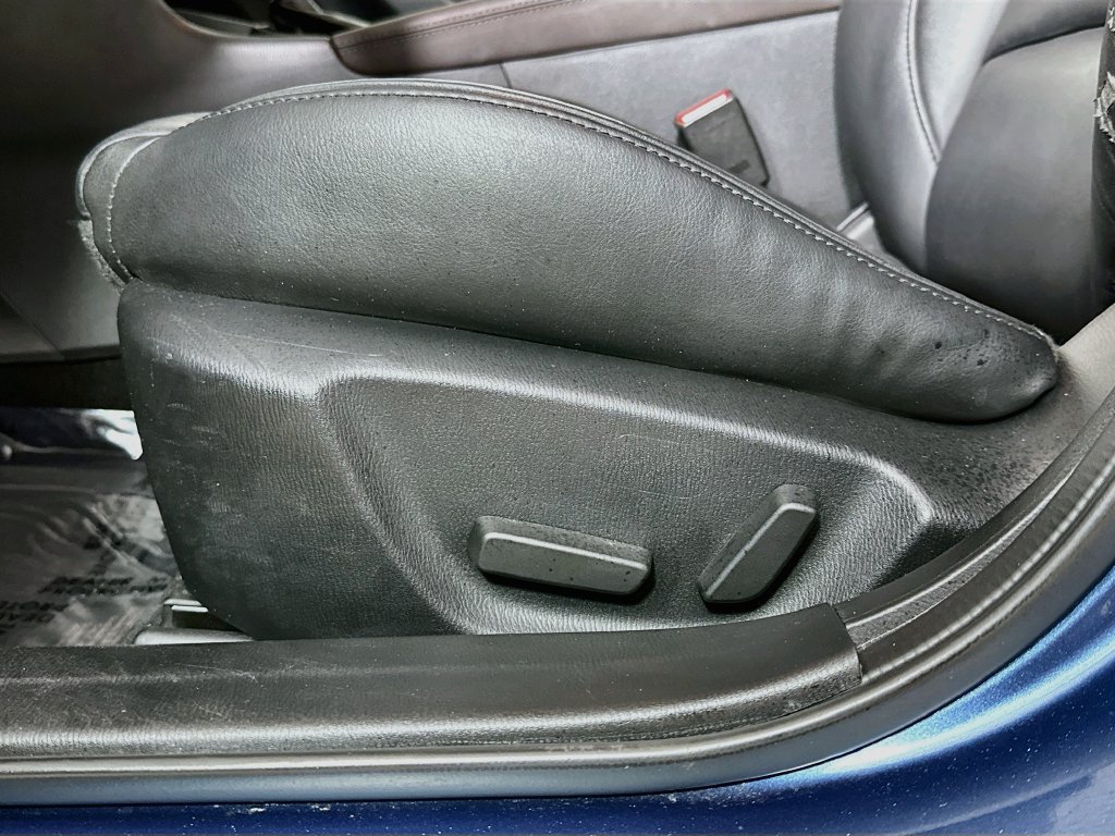 Used 2018 MAZDA MAZDA3 Touring FWD image 22