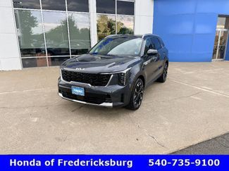 Used 2025 Kia Sorento EX w/ Panoramic Sunroof Package FWD video 2