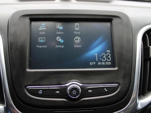 Used 2018 Chevrolet Equinox LT FWD image 14