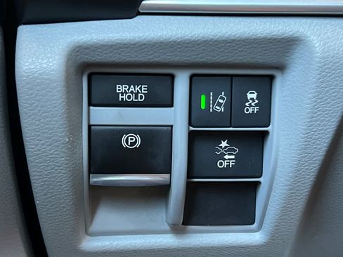 Used 2017 Acura MDX FWD image 31