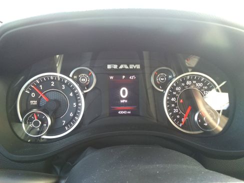 Used 2023 RAM 1500 Big Horn image 15
