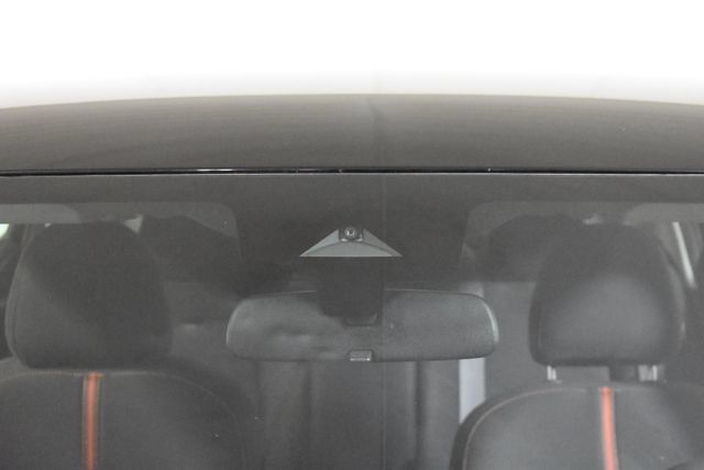 Certified 2025 Nissan Sentra SR w/ Midnight Edition FWD image 36