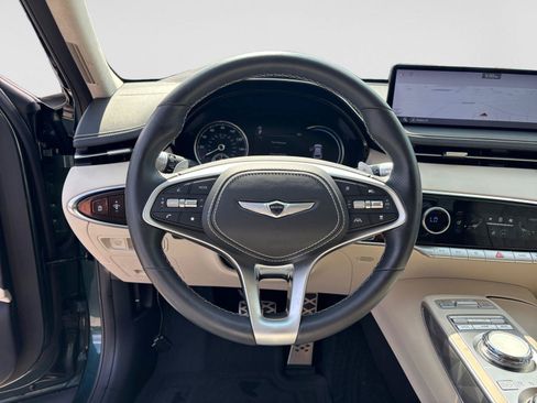 Used 2023 Genesis GV70 3.5T Sport w/ Sport Advanced Package AWD/4WD image 11