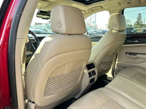 Used 2012 Cadillac SRX Luxury image 18