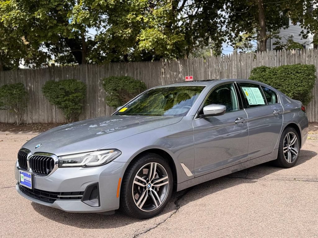 Used 2023 BMW 530i xDrive w/ Premium Package AWD/4WD image 2
