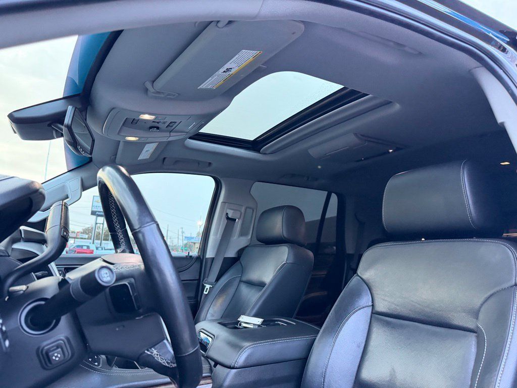 Used 2020 GMC Yukon SLT w/ Open Road Package AWD/4WD image 15
