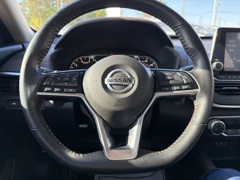 Used 2020 Nissan Altima 2.5 SR image 17