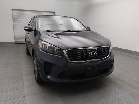 Used 2020 Kia Sorento FWD V6 image 14