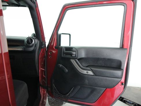 Used 2013 Jeep Wrangler Unlimited Sport w/ Trailer Tow Group AWD/4WD image 46