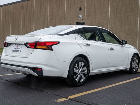 Used 2024 Nissan Altima 2.5 S image 5