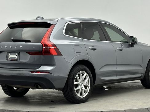 Used 2020 Volvo XC60 T5 Momentum image 7