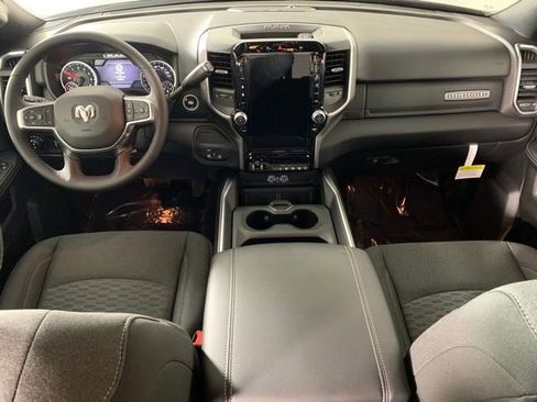 New 2026 RAM 2500 Big Horn AWD/4WD image 11