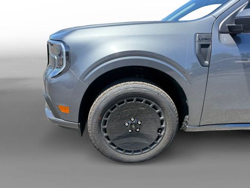 New 2026 Ford Maverick Lobo AWD/4WD image 9