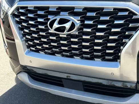Used 2022 Hyundai Palisade Limited image 32